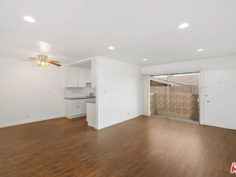 7550 Fountain Ave #2 — Photo 14