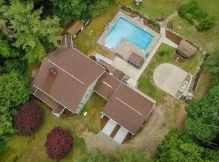 123 Town Farm Rd, Brookfield, MA 01506