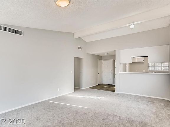 3rd image of 764 Whispering Palms Dr