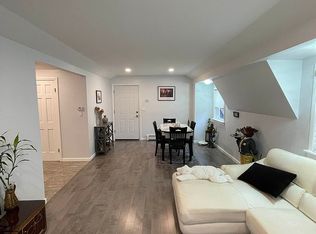 73-20 193rd St #2, Fresh Meadows, NY 11366