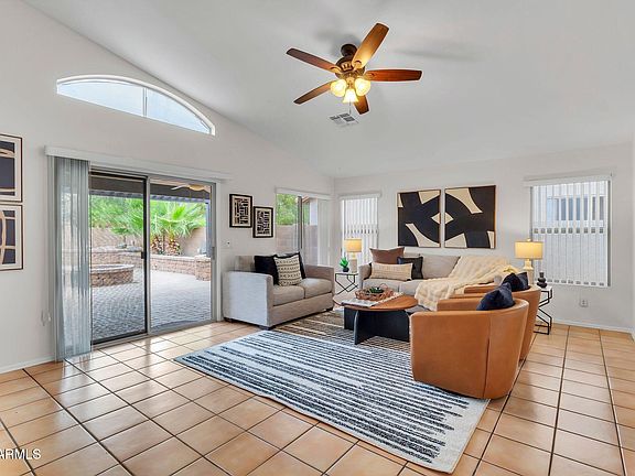 5th image of 1284 W KINGBIRD Drive
