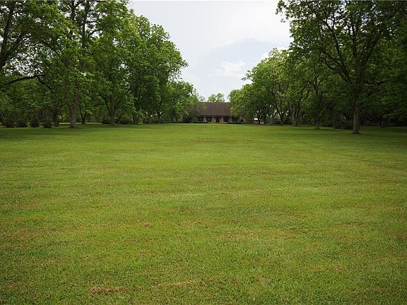 2nd image of 1339 Blankenship Dr