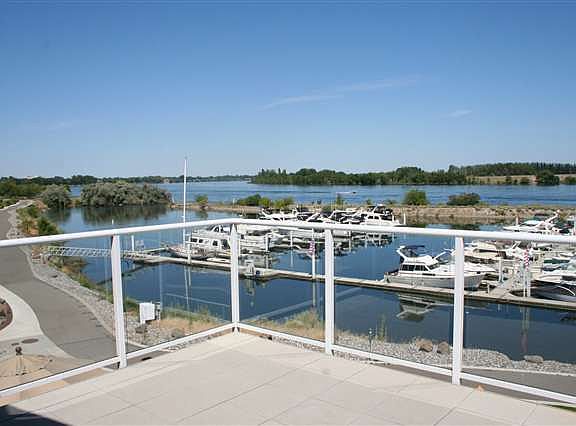3rd image of 334 Columbia Point Dr Unit 302