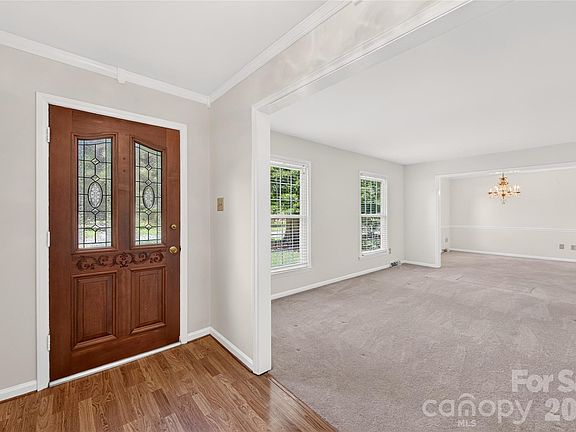 3rd image of 6801 Rambling Rose Dr