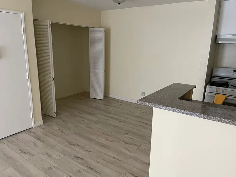 17900 Sherman Way #234 — Photo 10