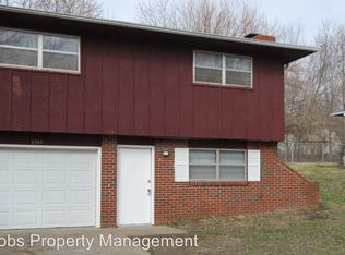4329 W Bethany Dr, Columbia, MO 65203