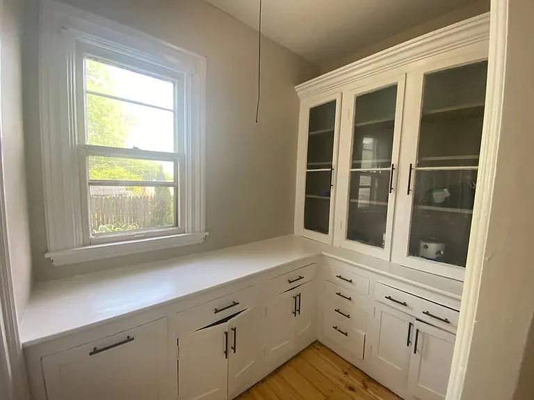 46 Gold Ave SW #3 — Photo 2