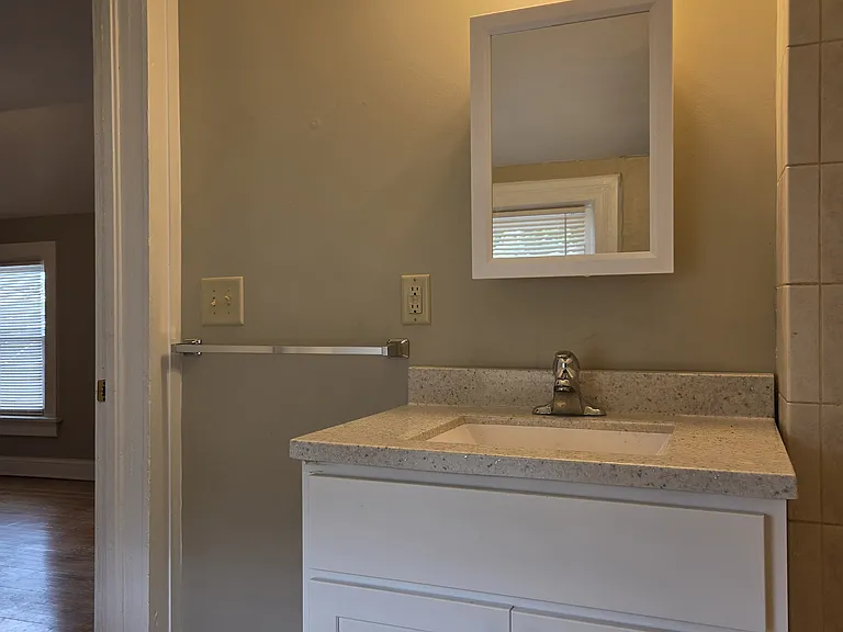 814 E Lincoln Ave #A — Photo 28