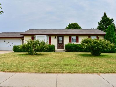 1113 Greenwood St, Petoskey, MI, 49770