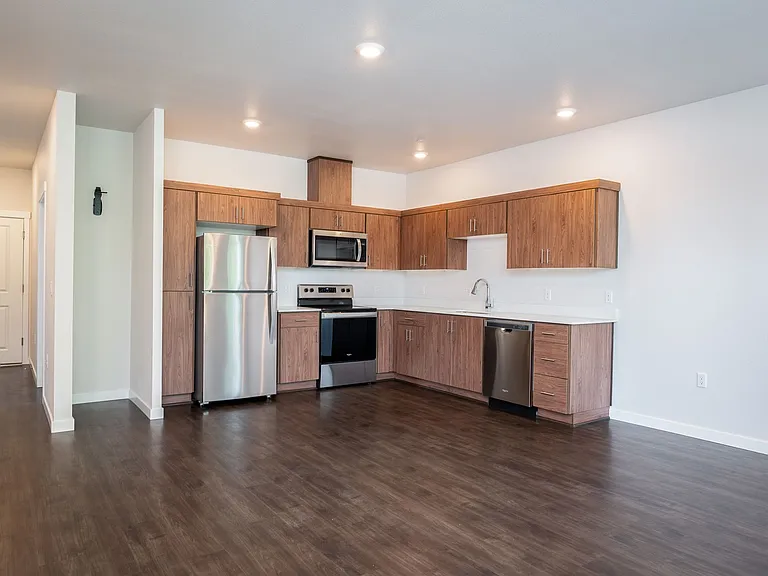 Discover Elevated Living at The Vaughn. Two Months Of Free Rent - And Free Parking! — Photo 2