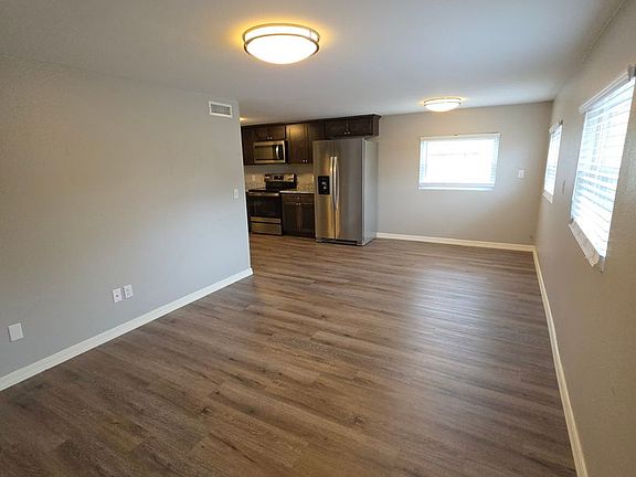 2nd image of 709 W 13th St APT 1