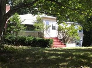 53 Westview Rd, Worcester, MA 01602