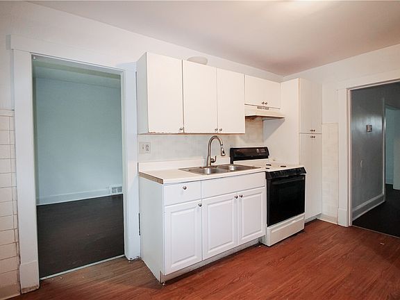 4th image of 1112 Ingham St