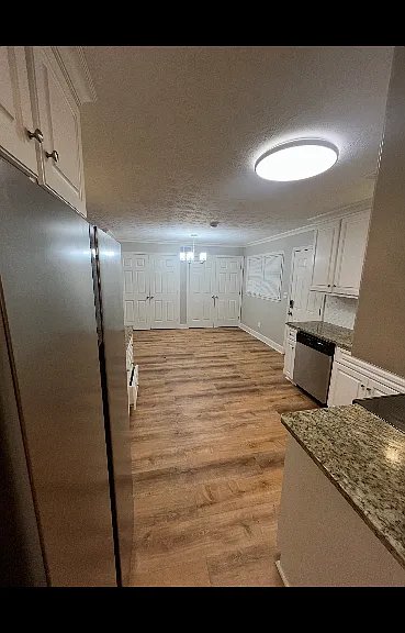 5820 Windsor Dr — Photo 17