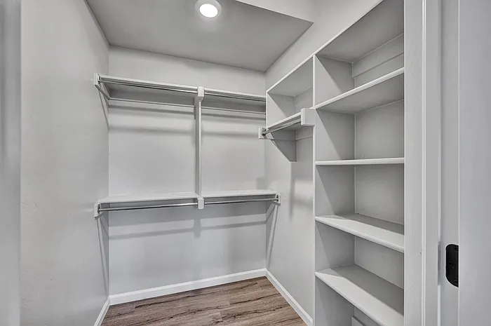 1138 N Blackwelder Ave #3 — Photo 16