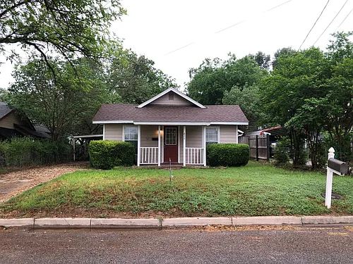 828 W McNeill St Photo 1