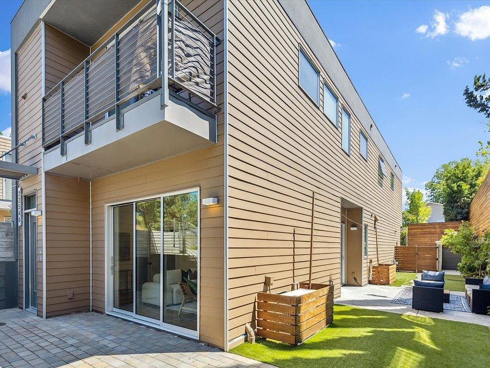 1st image of 22546 Silver Oak Way