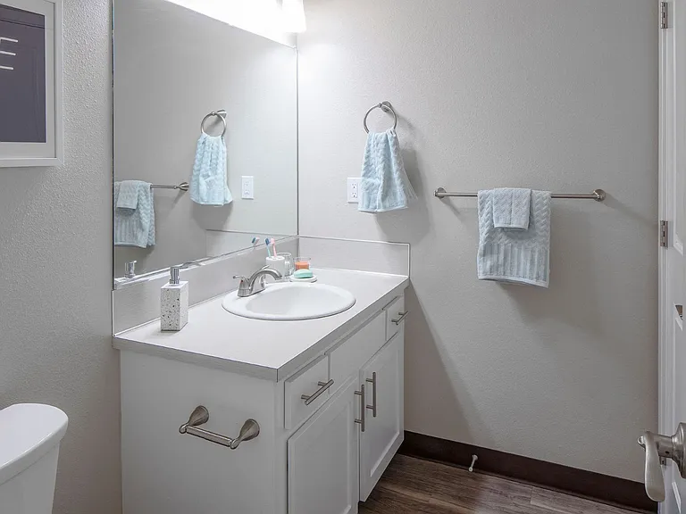 Canyon Park Apartments — Photo 17