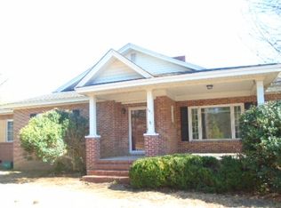 501 N Hickory St, Summerville, SC 29483