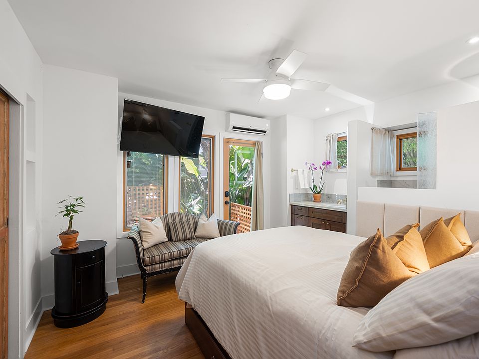 1st image of 4608 Georgia St #1.5