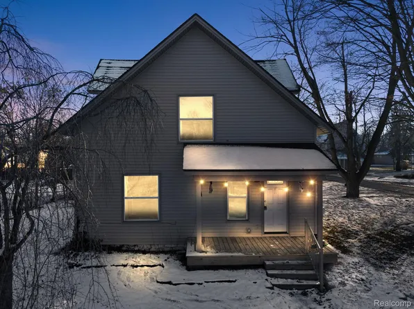 10206 Church St, Willis, MI 48191