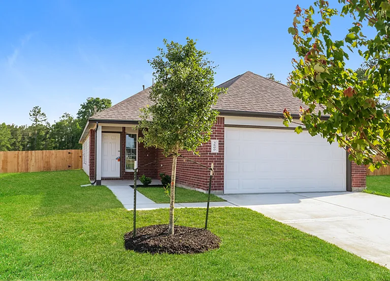 3800 Avalon Ln — Photo 3