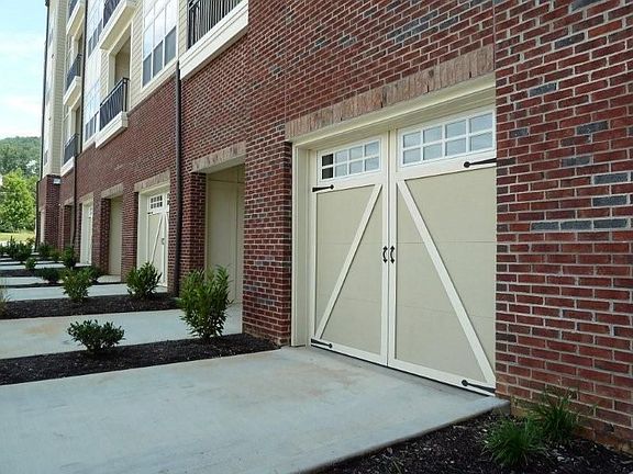 Private Oversized Garage