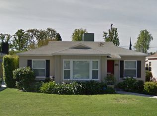 17330 Hamlin St, Lake Balboa, CA 91406