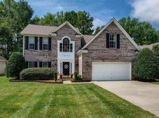 12926 Phillips Rd, Matthews, NC 28105