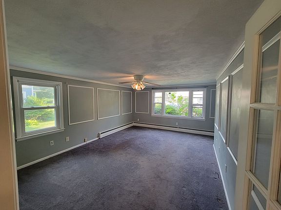 3rd image of 141 Lawnwood Ave