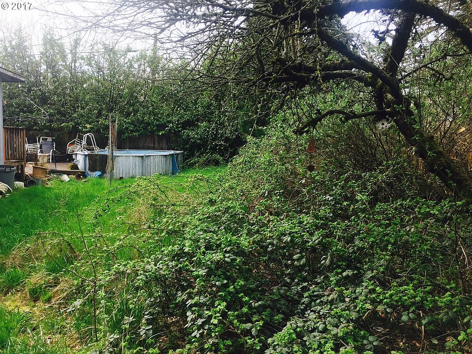 2nd image of 6347 SE 84th Ave