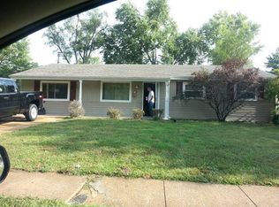 685 5th Plz, Florissant, MO