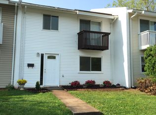 252 Willow Ter, Sterling, VA 20164