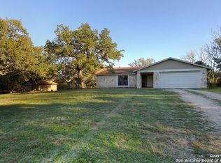 8190 Bindseil Ln, San Antonio, TX 78266