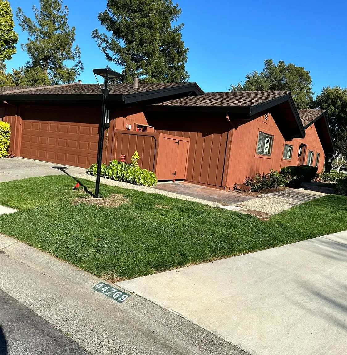 2 bed, 1583 sqft, $3,195 — Photo 2