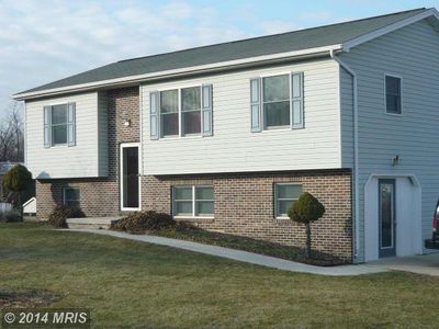 2119 Pine Rd, Newville, PA, 17241