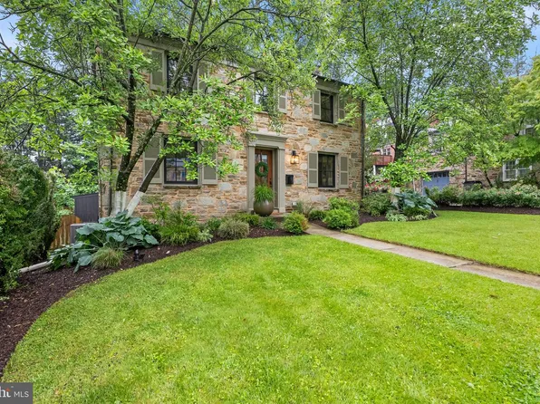 715 Morningside Dr, Baltimore, MD 21204