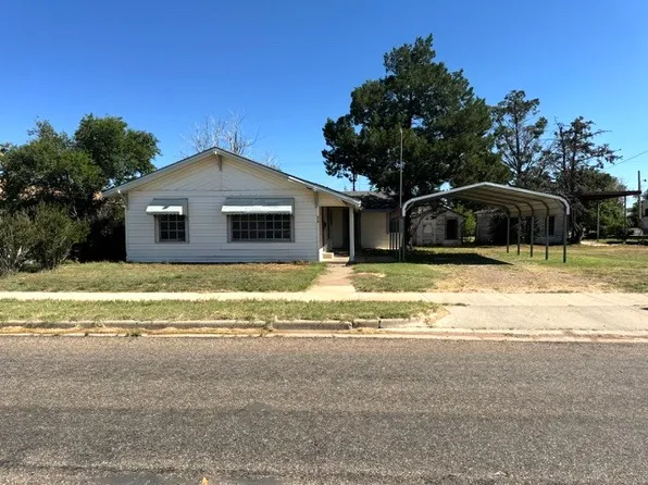 316 W Houston St, Floydada, TX 79235