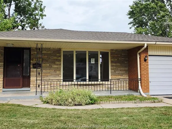 2650 Rivard Ave, Windsor, ON N8T 2H5
