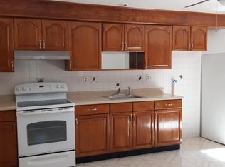 16 Tracy Rd, New Paltz, NY 12561