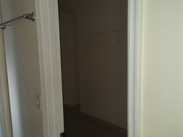 1115 Rosedale Ave — Photo 15