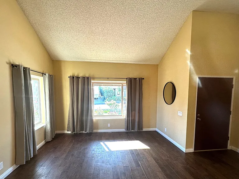 2282 Fawn Ave — Photo 6