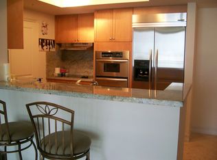 99 SE Mizner Blvd APT 933, Boca Raton, FL 33432