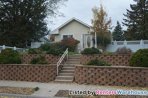 1st image of 130 11th Ave S