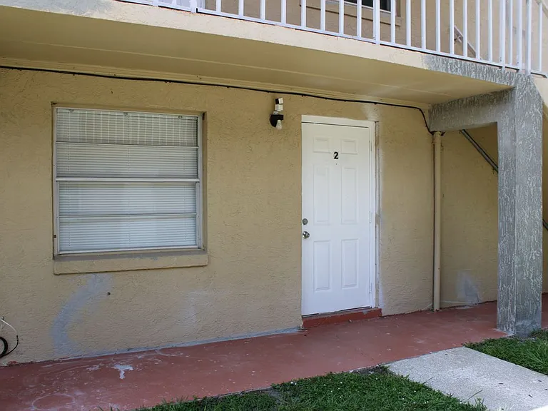 703 Michigan Ct #2 — Photo 3