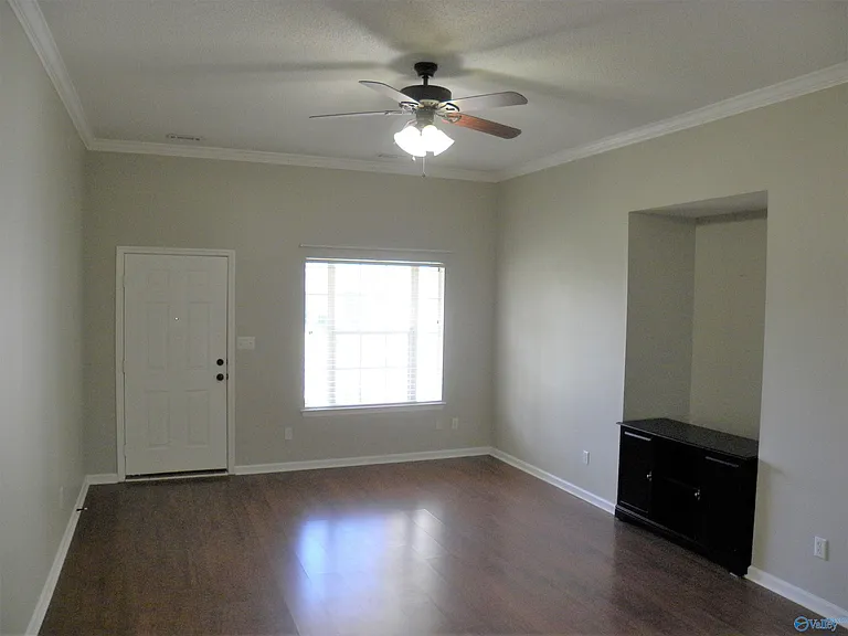 258 Mountain Creek Dr — Photo 4