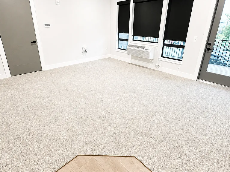105 Colorado Ave #303 — Photo 6