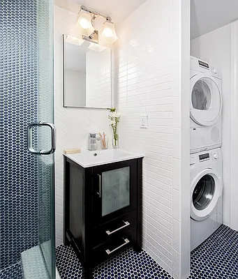 Rented by Corcoran | media 52