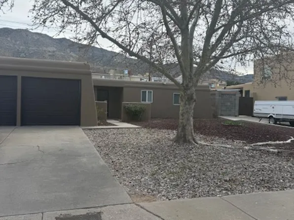 2724 Marie Park Dr NE, Albuquerque, NM 87112