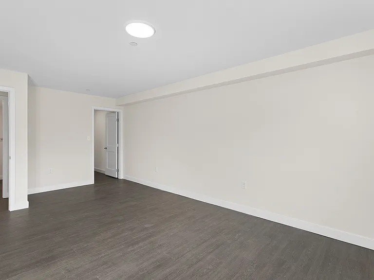 Granite Place — Photo 38